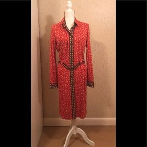 NWOT Diane von Furstenberg button down shirt dress with belt.